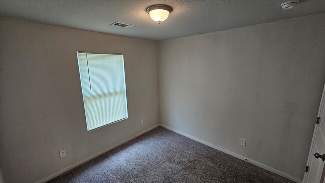 Photo - 14210 Green Wing Cir