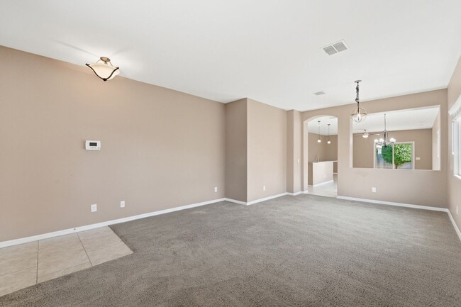 Photo - Ironwood Crossing Gem! 3 Bed + Den, Open Layout & Resort Amenities