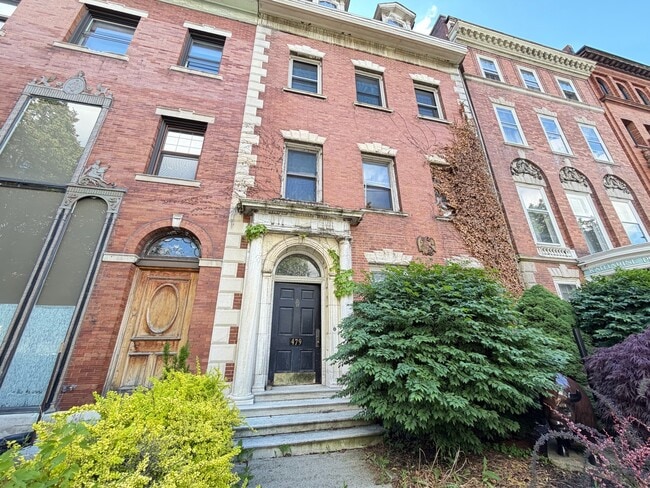 Photo - 479 Delaware Avenue