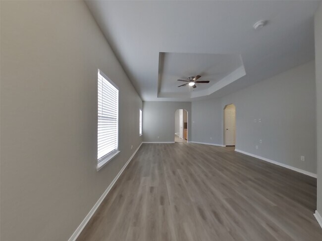 Photo - 6619 Lindale Manor Ct