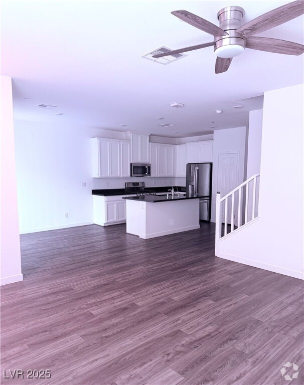 Building Photo - 5730 Sky Pointe Dr Unit 109 Rental