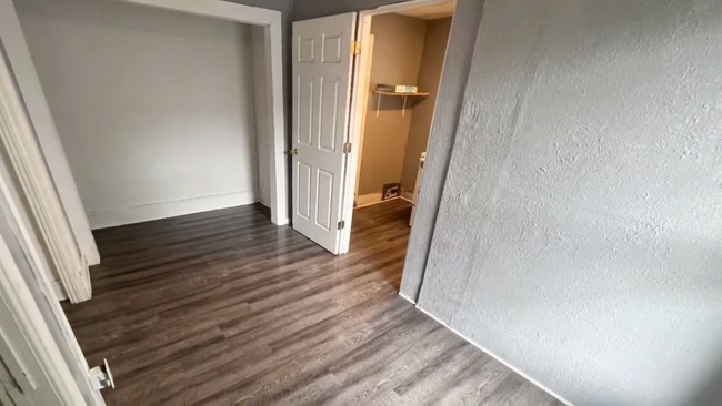 Photo - 401 W Marion St Unidad 401 West Marion Street- D