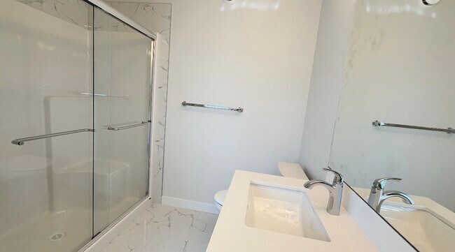 Photo - 3120 Dixon Lndg SW