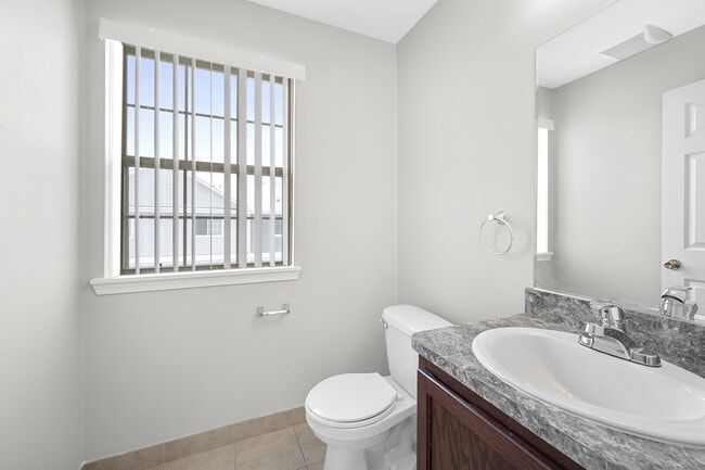 Photo - 14154 Lakeside Blvd N