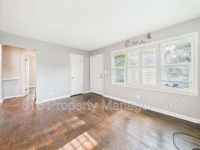 Photo - 6149 Agnes Ave