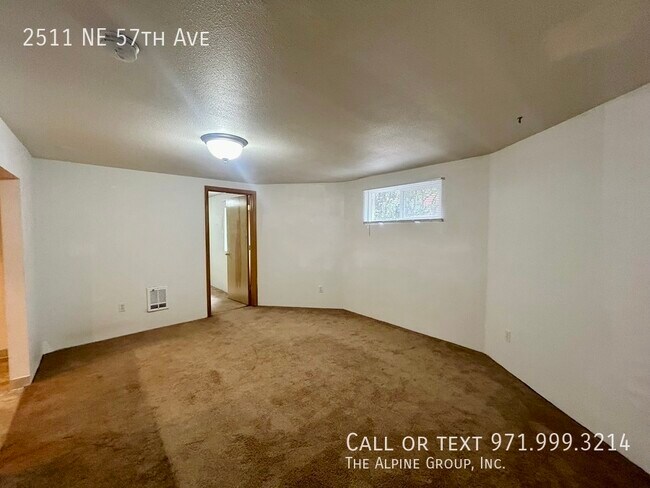 Photo - 2511 NE 57th Ave Apartamento