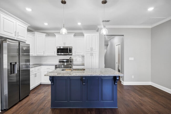 Photo - 16111 Pawnee Dr