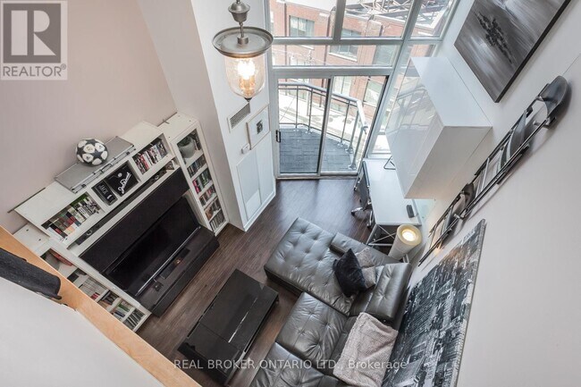 Photo - 255 Richmond St E Unité 614