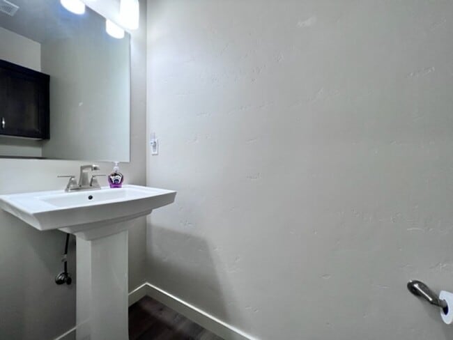 Photo - 3121 N Lochness Ave