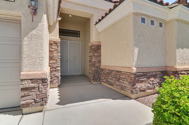 Photo - Immaculate 5-Bed, 3-Bath Entertainer’s Home on Over a Quarter Acre in Gated Riverwalk Ranch Manor...