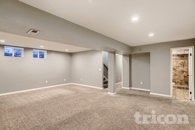 Photo - 895 S Garrison St