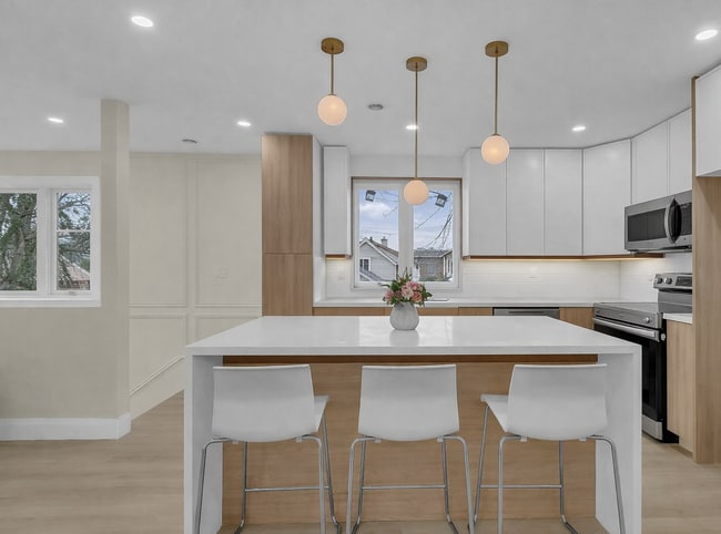 Photo - 982 Campbell Av Unité 1