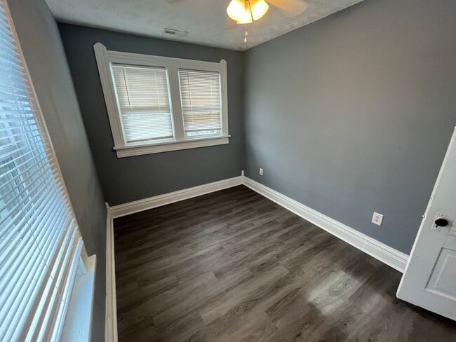 Photo - 1512 Main St Unit 1