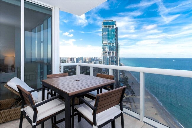 Building Photo - 18201 Collins Ave Unit 4208 Rental