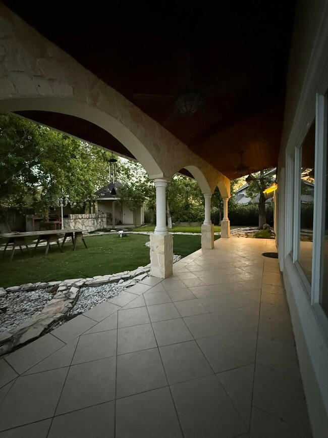 Photo - 3110 Jacaranda Dr