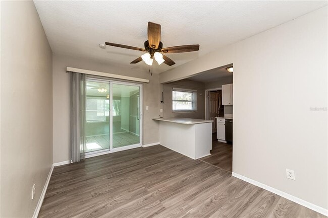 Photo - 6420 26th St W