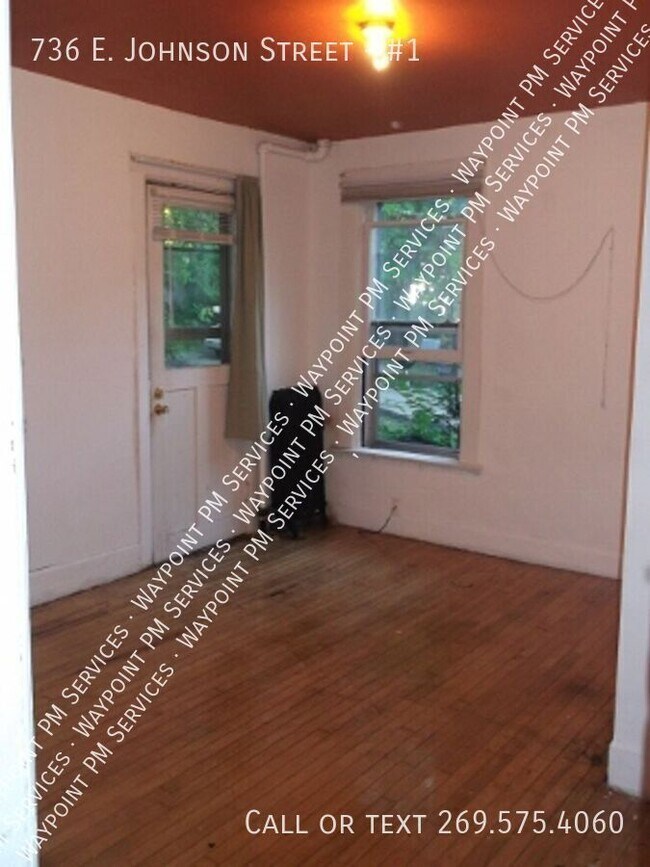 Photo - 736 E Johnson St Unidad #1