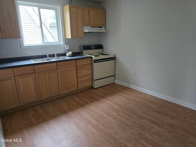 Photo - 3206 Guilderland Ave Unit 2