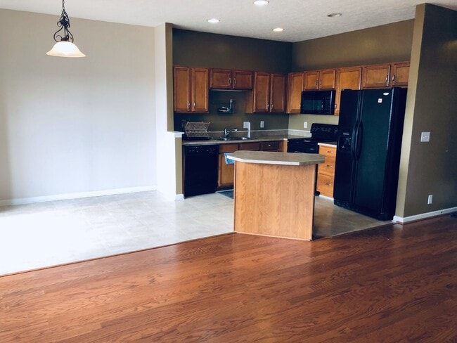 "Spacious 3 Bed, 2.5 Bath Townhouse with Finished Basement on Bell Road - Antioch Rental!" - "Spacious 3 Bed, 2.5 Bath Townhouse with Finished Basement on Bell Road - Antioch Rental!" Unidad 442