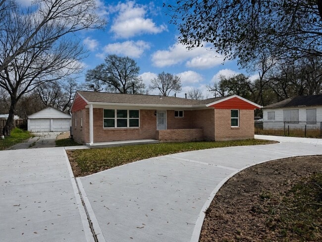Building Photo - 4127 Colgate St
