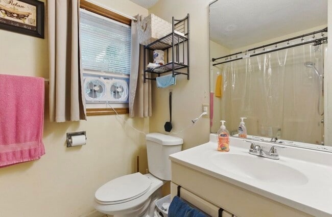 Photo - 82 Cherrelyn St Unit 84