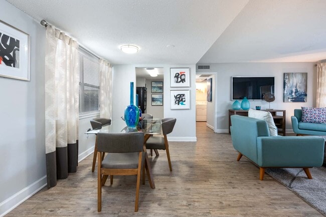 Photo - Deerpath on the Lake