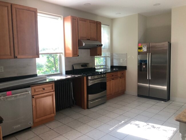 Photo - 16 Copenger St Unit 2