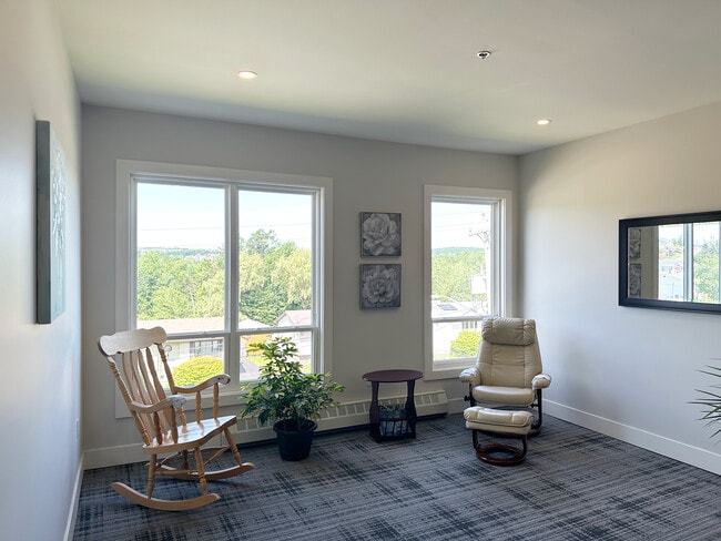 Photo - 310 Stokil Dr