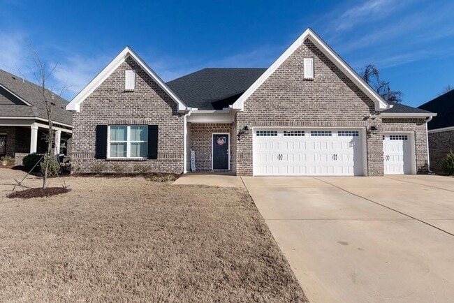 Building Photo - Available July 15, 2026