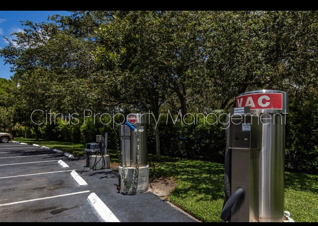 Photo - 2569 Grassy Point Dr Unit 213