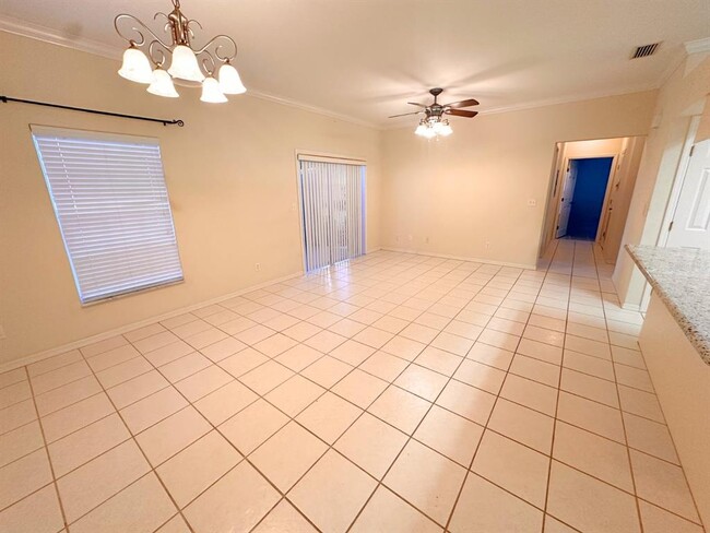 Photo - 1401 Eagle Pond Dr Unit 1401