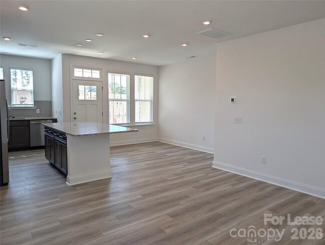 9032 Gulledge Ct