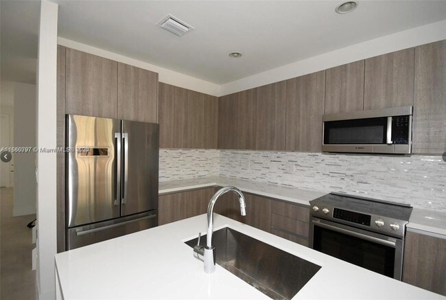 Photo - 10259 NW 72nd Terrace