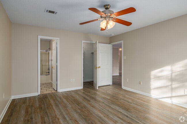 3BR, 2BA - 1,310SF - Primary Bedroom