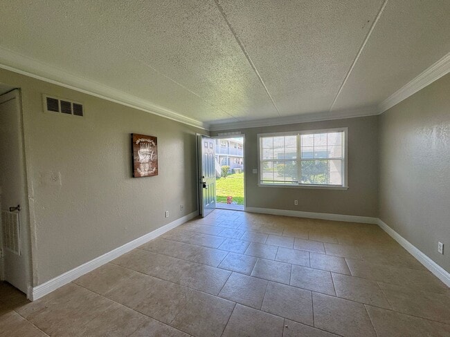 Photo - 2 Bed/2 Bath Condo in Mount Dora Unit D36