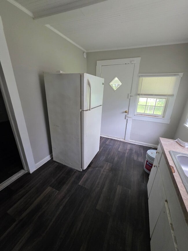 Photo - 2 bedroom, 1 bathroom home located in Darl...