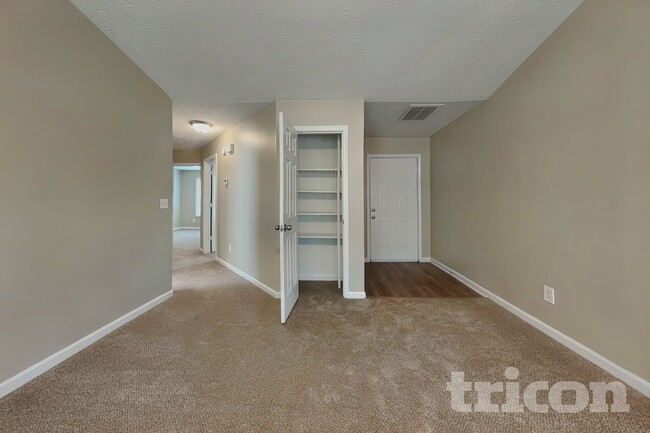 501 Jarrett Ct