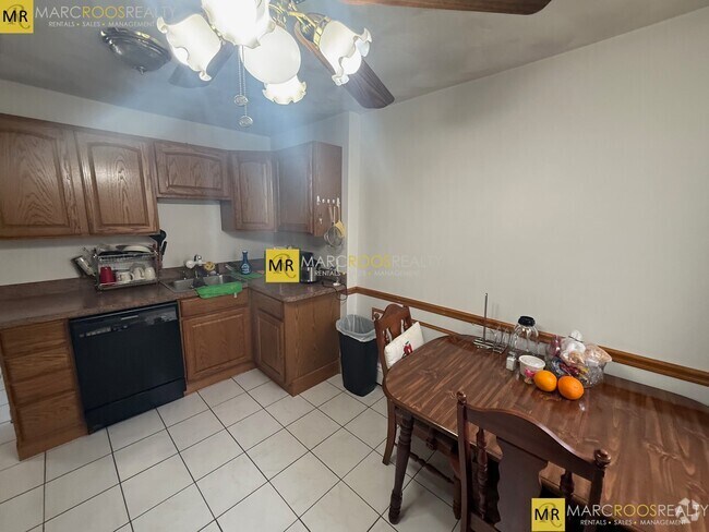 Building Photo - 148 Saratoga St Unit 3 Rental