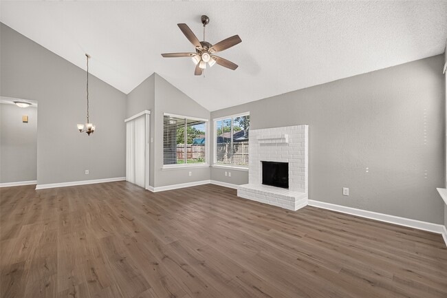 Photo - 14306 River Glen Dr