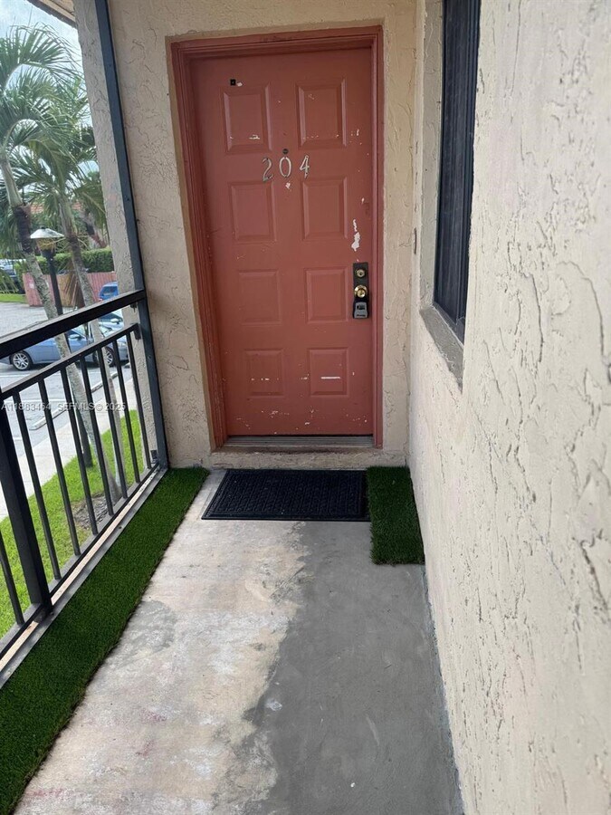 Photo - 341 Lakeview Dr Unidad 204