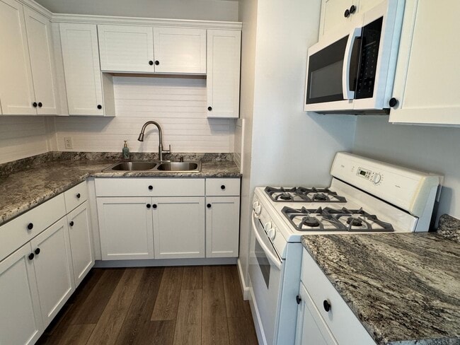 Photo - 1508 W 36th St