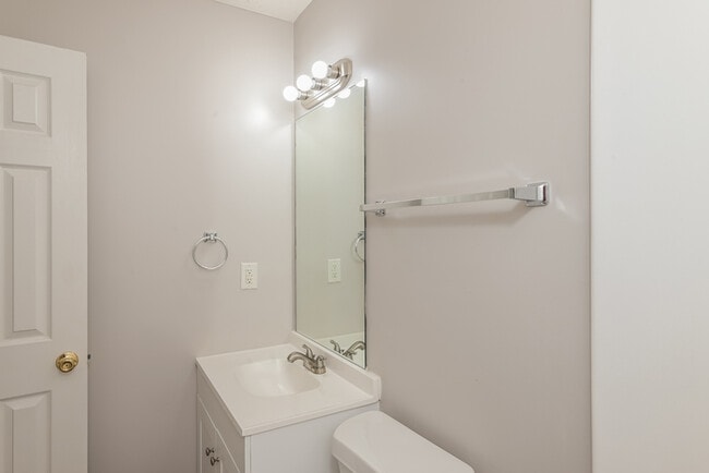 Photo - Fantastic 3bd/2ba home! Let yourself in!
