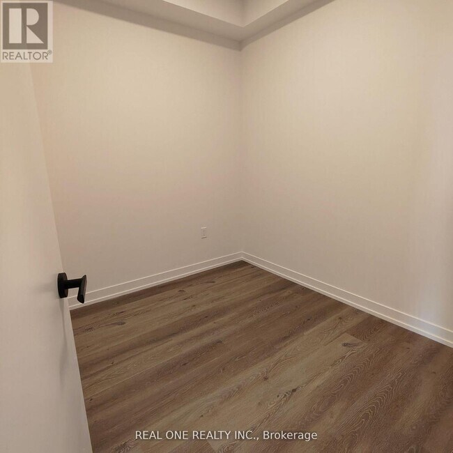 Photo - 225 Commerce St Unité 4005