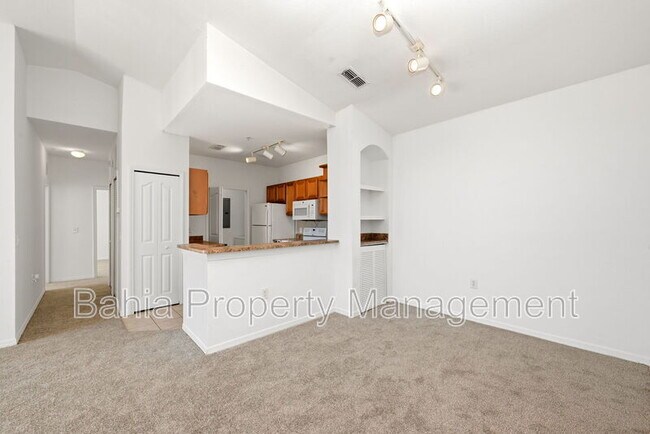 6169 Metrowest Blvd Unit 305