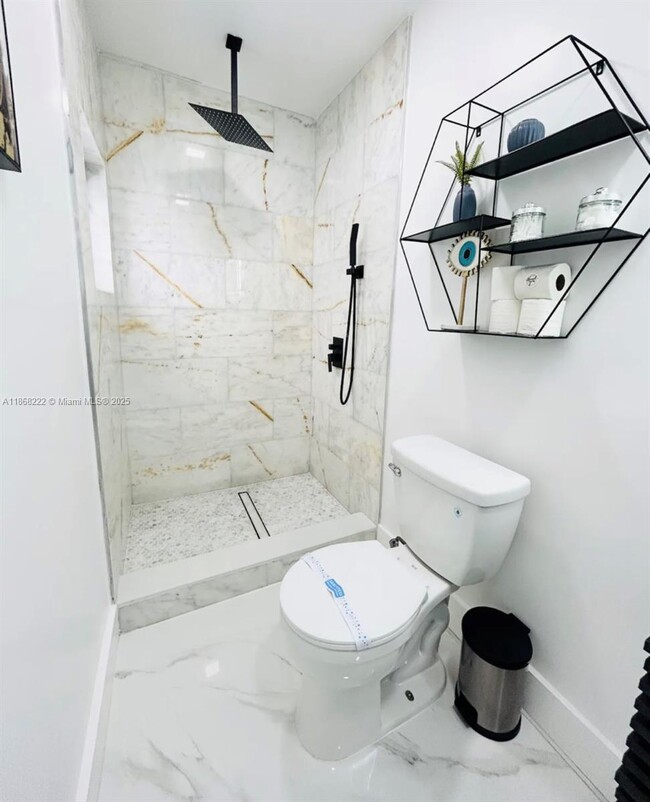 Photo - 2723 SW 13th St Unidad A