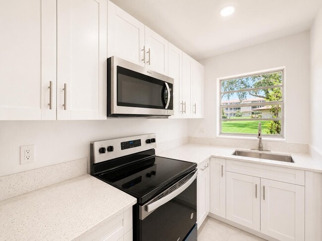 Photo - 5300 Washington St Unit G126