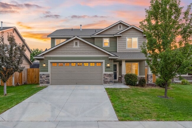 Building Photo - 4bd/2.5ba Home Near the Marketplace Nampa ...