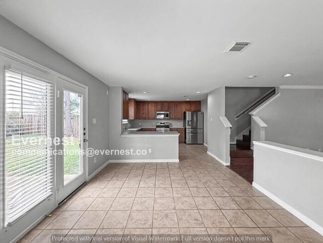 Photo - 3 Bed/2 Bath Home with Garage / Pet-Friendly / Available Now!