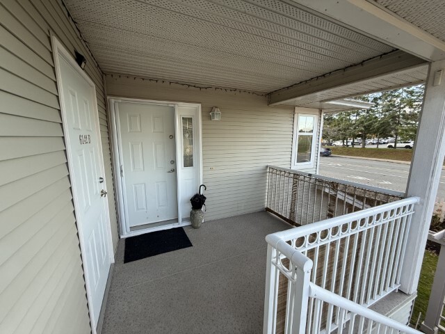 Photo - 6142 McGirr Rd