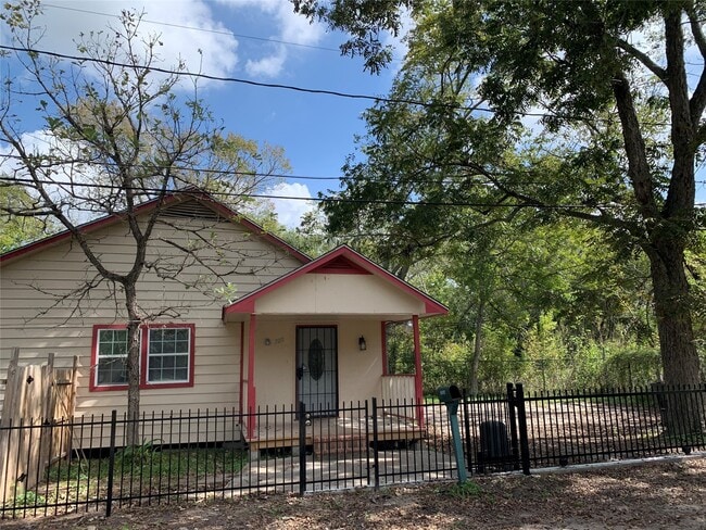 Building Photo - 7210 Wileyvale Rd Rental
